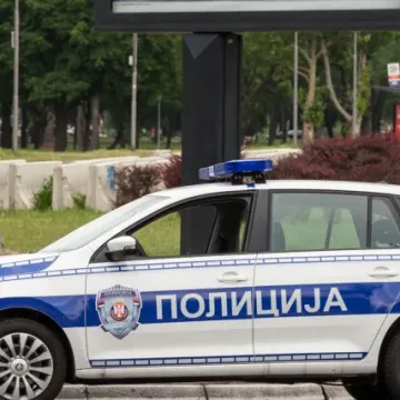 Učenik 7. razreda došao u školu s nožem i spiskom za odstrel