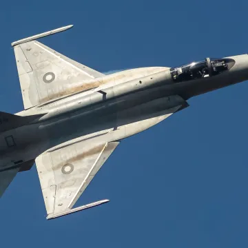 Srušen JF-17! Reklamiraju ga kao jeftinu verziju borbenog aviona, skinuli ga strojnicom?