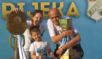 Trofeji su stigli na Korzo: Riječani su pohrlili na fotografiranje s vrjednotama