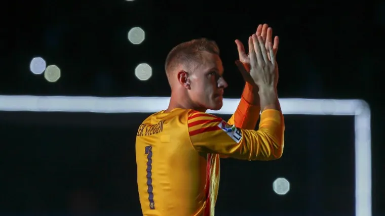 Ratuju s legendom: Barcelona prljavo tjera Ter Stegena iz kluba!