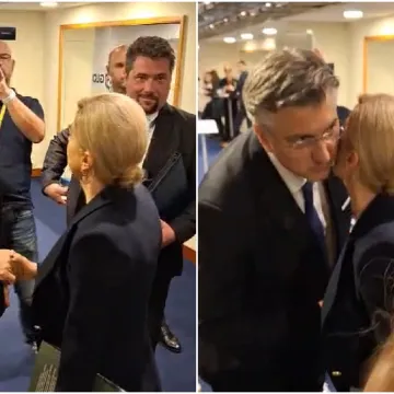 Poljupci u Pragu: Pogledajte bliski susret Kolinde Grabar Kitarović i Andreja Plenkovića