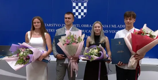 Filip Mihalić dobio nagradu Luka Ritz