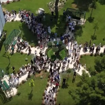 Majka čija priča inspirira otvorila znakovit park između mjesta gdje se rađa i gdje se bori za život