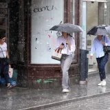 Vrućine se nastavljaju, ali stiže promjena: Evo kad idu grmljavina i bura!