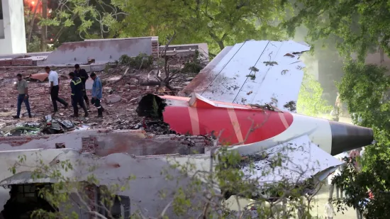 Zastrašujući niz zrakoplovnih tragedija u 2025.: Je li i dalje sigurno letjeti?