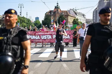 Najšareniju povorku čuvaju jake policijske snage: 'Nećemo ušutjeti, naša borba i dalje traje'