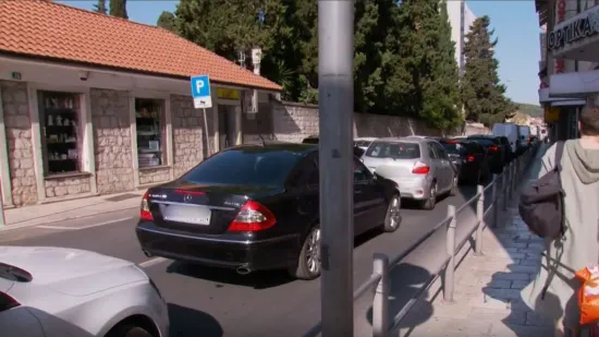 Kada kolone krenu u ovoj ulici, zna se da je sezona počela: 'Što ljeto ide dalje, bit će gore'