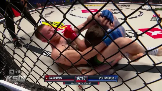 Da nije tapkao, zaspao bi! Pogledajte potez MMA umjetnika