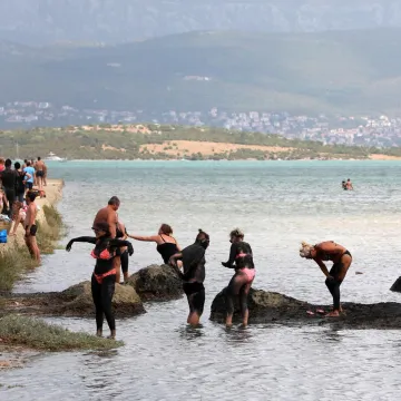 Kreće mazanje ljekovitim draguljem: Ublažava tegobe, jača imunitet, a ima ga na ovim hrvatskim plažama