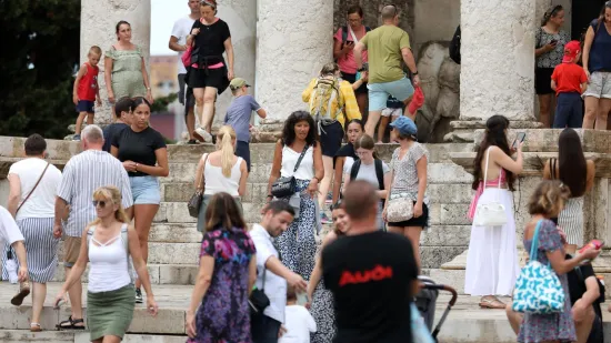 Uvozimo radnike, a 150.000 studenata na klupi: 'Imamo prijedlog...'