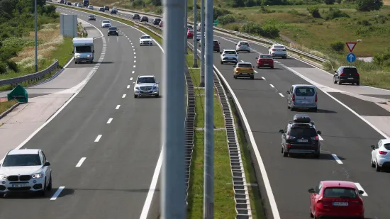Teška prometna nesreća na A1! Suvozačica preminula, vozač prevezen u bolnicu