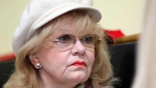 Milena Dravić svojedobno izazvala svjetski skandal: Gađala novinarku tabletama u Cannesu