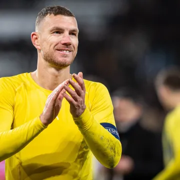 I to je gotovo! Edin Džeko potpisao za novi klub, ponovno je u ligi petice