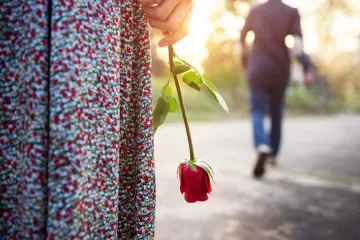 Ljetni prekidi za ove horoskopske znakove bit će neizbježni: Evo kako zacijeliti srce