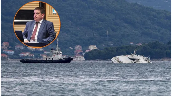 Butković se oglasio o havariji katamarana kod Zadra: 'Pokušavaju ga stabilizirati'