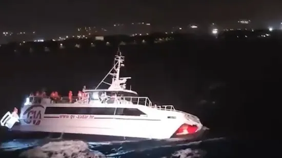 Dramatična ispovijest s katamarana koji je tonuo: 'Nestalo je struje, svjetla, bilo je dima...'