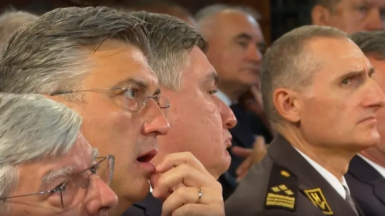 'Primirje' nije dugo trajalo: Na stolu političke križaljke, rađa se novi sudar titana?