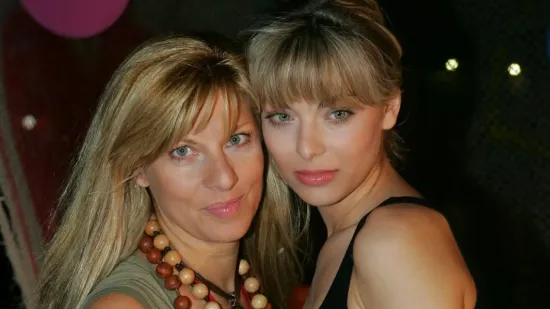 Suzy Josipović objavila stare fotografije njene kćeri: 'Danas je majka dvoje djece'