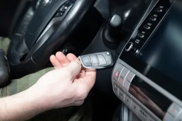 Ovaj predmet je prljaviji od vašeg telefona i tipkovnice: Trećina vozača ga ne čisti