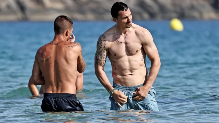 Ibrahimović pokazao isklesano tijelo u 44. godini, a poglede privlačila i supruga bivšeg suigrača
