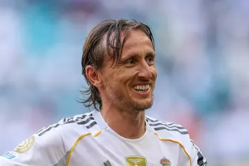 Modrić nasmijao sve svojim potezom: Pogledajte što je napravio Koulibalyju iza leđa