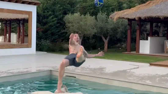 Klasa je vječna! Pogledajte čudesne škarice Ibrahimovića u 44. godini života