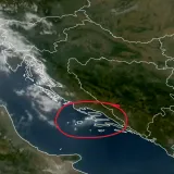 Požari u Dalmaciji vidljivi i u svemiru, pogledajte kako se dim širi prema otvorenom moru