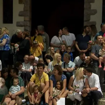 Tamo gdje su srca prvi put zakucala zajedno, ponovno rekli 'da': 'Samo ljubav, malo praštanja i kap ulja kad ohladi'