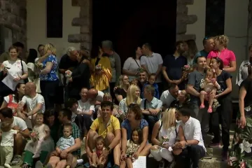 Tamo gdje su srca prvi put zakucala zajedno, ponovno rekli 'da': 'Samo ljubav, malo praštanja i kap ulja kad ohladi'