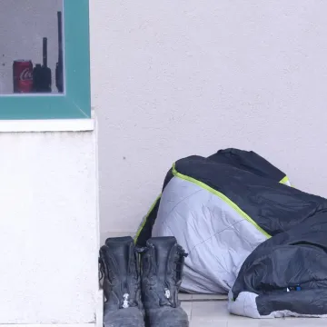 Vatrogasci kod Omiša noćas spriječili nekoliko manjih propaljivanja