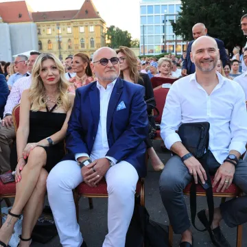 Mala crna haljina bila je dovoljna da Blanka Mateša ukrade svu pažnju na 90. Zlatnoj igli