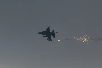 Iran ispalio rakete na Izrael, vojska stanovnicima: 'Sklonite se!'