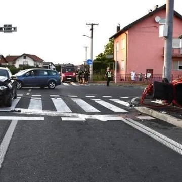 Strašan sudar u Međimurju, auto završio na krovu: Slovenka u Mercedesu napravila veliku grešku