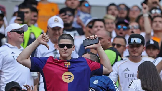 Ušao s dresom Barcelone na tribinu s navijačima Reala i pokajao se: Reakcija je bila brza i bolna