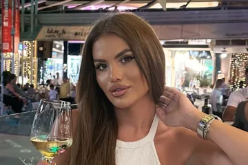 Transrodna Nikolina Kovačević pokazala kako izgleda u kupaćem kostimu: 'Je li ovo moguće?'