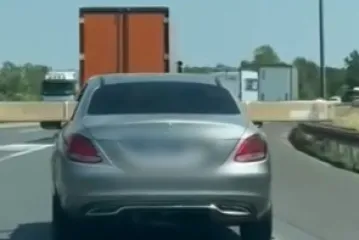E pa on se snašao, pitanje je samo što bi bilo da je naletio na policiju