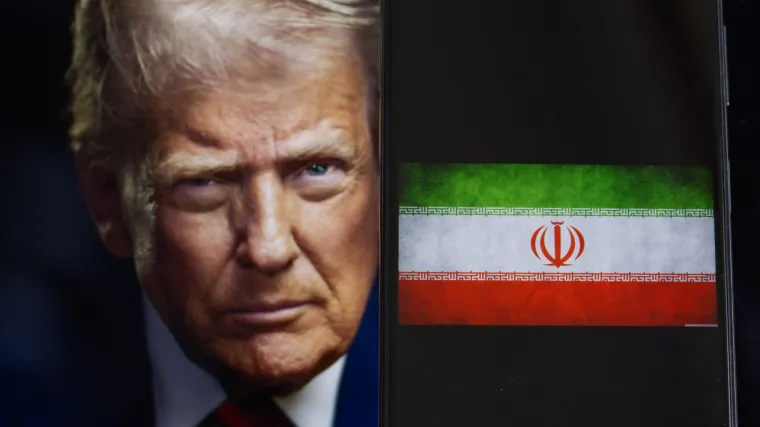 Trump uvjeren da je Iran gotov, demantira vlastitu obavještajnu agenciju: 'Podaci su vrlo neuvjerljivi'