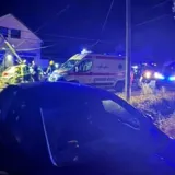 Tinejdžerica autom udarila u stup i umrla na licu mjesta: Vatrogasci izvlačili tijelo