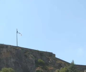 Jedan od najvećih simbola Hrvatske ukraden u Kninu! Kamere snimile počinitelje?