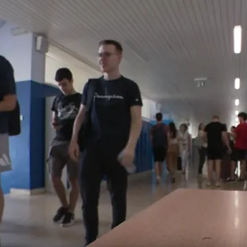 Počeli upisi u srednje škole, evo što sve trebate znati