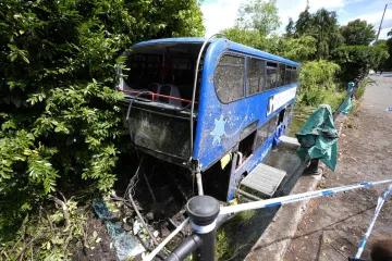 Autobus pun učenika završio u rijeci, najmanje 17 ozlijeđenih: 'Sve se brzo dogodilo'