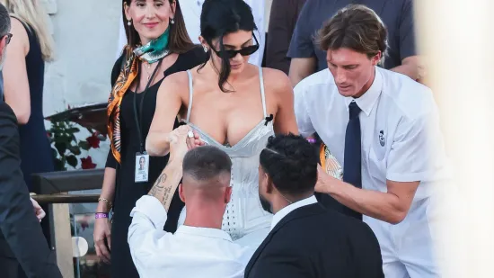 Zvijezde pristižu na svadbu Jeffa Bezosa i Lauren Sánchez: Sve pršti od glamura