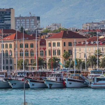 Stigao vlak pun Poljaka, Rijeka krcata, ali sve obara jedna stvar: 'Jednosavno savršeno...'