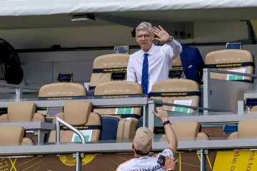 Treneri se žalili na stanje travnjaka u SAD-u, evo što im je poručio Arsene Wenger