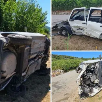 U ovaj auto naguralo se 8 ljudi, većinom su bili maloljetnici: I onda se dogodilo zlo. Prevezeni su u bolnicu