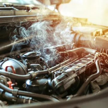 Auto vam je zakuhao? Savjet stručnjaka koji će vas raspametiti: 'Upalite grijanje!'