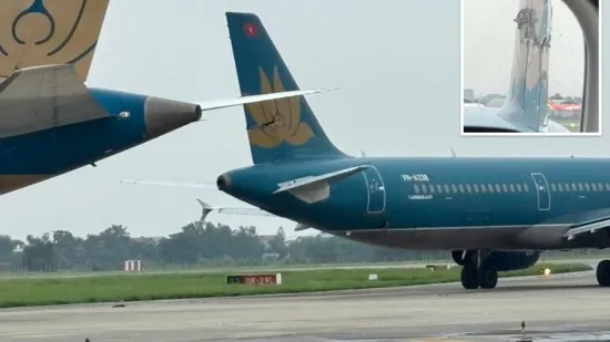 Kao u scenariju iz noćne Boeing rasparao Airbus na pisti! Pojavio se šokantan video!