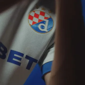 Dinamo objavio nove dresove! Povratak boje koju su navijači htjeli, sviđa li vam se?