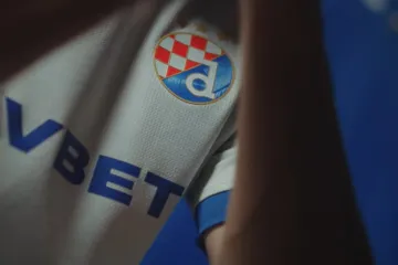 Dinamo objavio nove dresove! Povratak boje koju su navijači htjeli, sviđa li vam se?