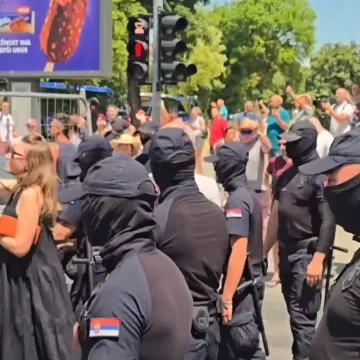 Srbi na ulicama: Pobuna traje, a svi se pitaju tko će na kraju preuzeti budućnost Srbije?